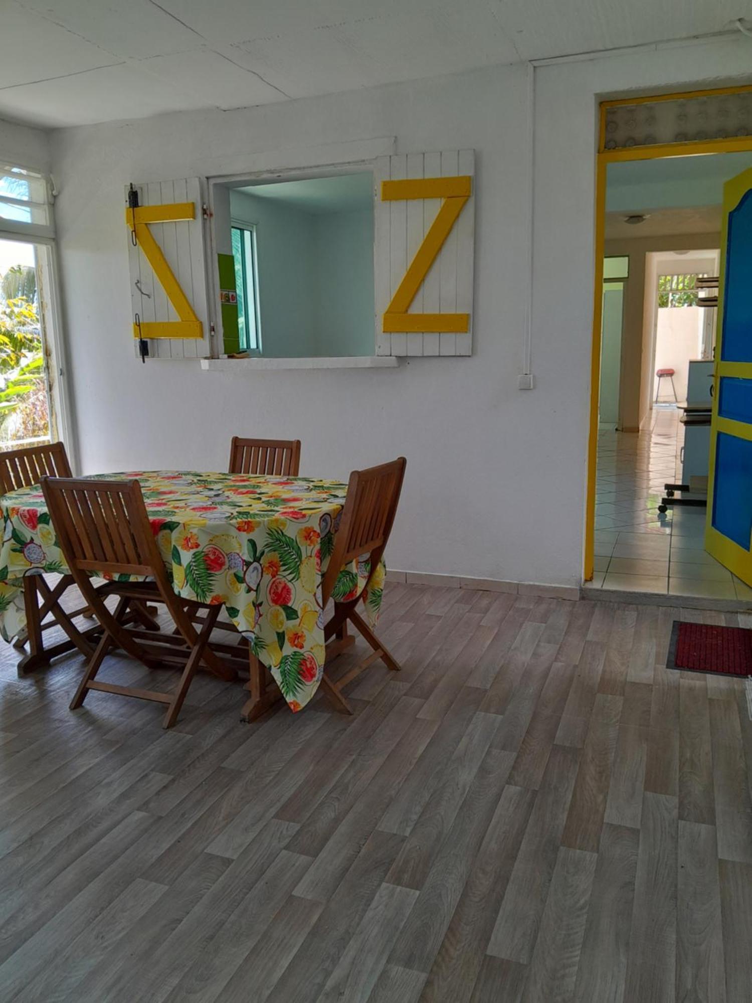 Les Manguiers Apartment Sainte-Anne  Ngoại thất bức ảnh
